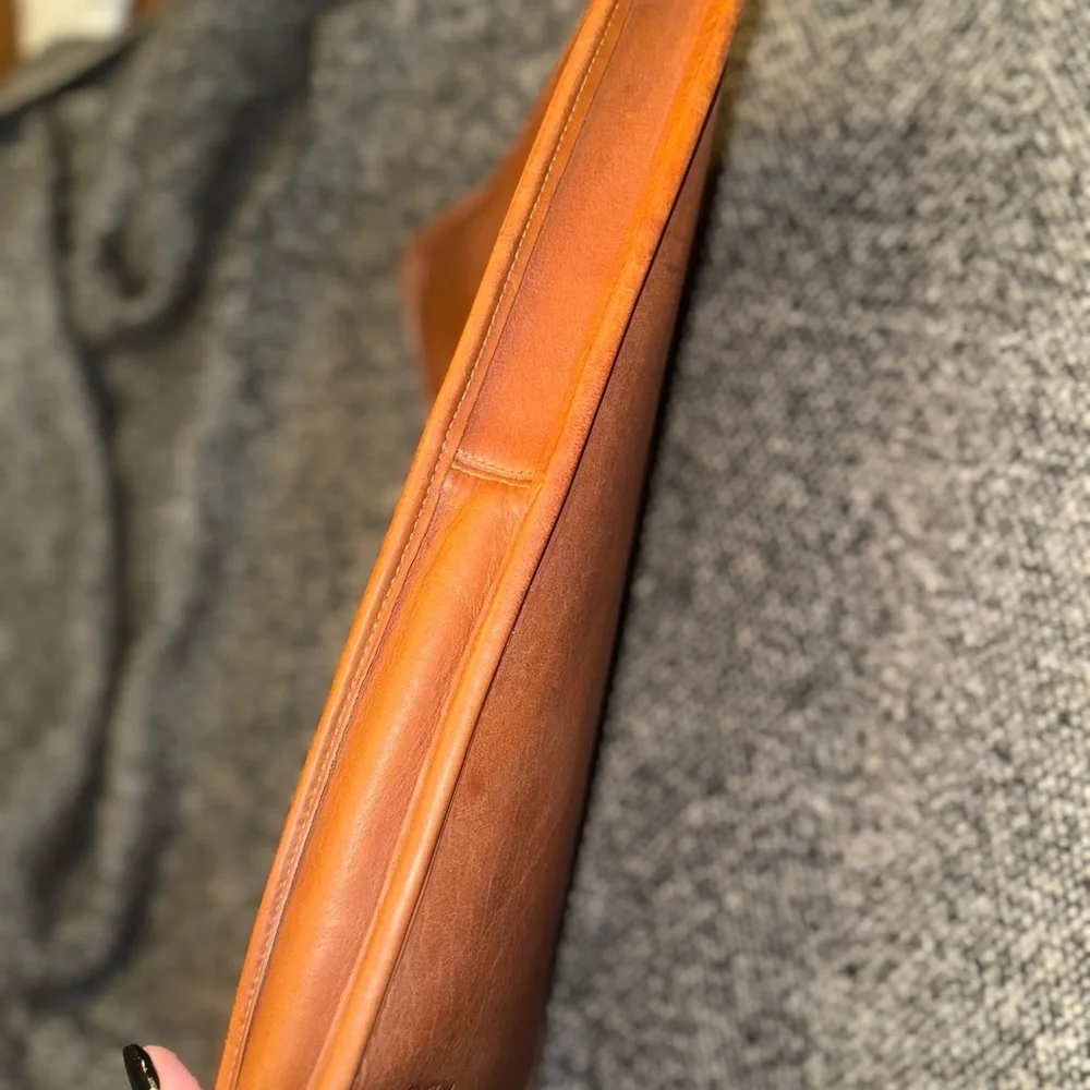 NBA Coach Tan Leather Laptop Bag